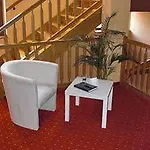 Pensión Restaurant Und Zur Puppenstube 3*