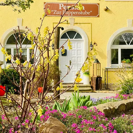 Restaurant Und Zur Puppenstube 스톨펜
