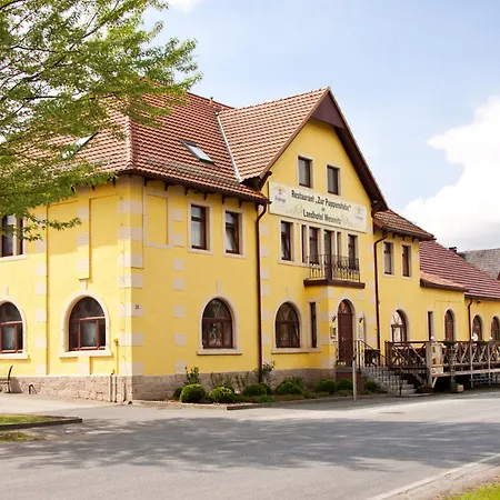 Restaurant Und Zur Puppenstube