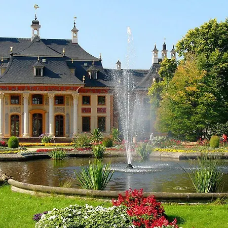 Pensión Restaurant Und Zur Puppenstube