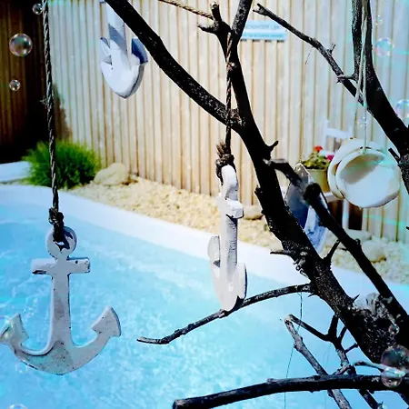 Restaurant Und Zur Puppenstube 3* Штольпен